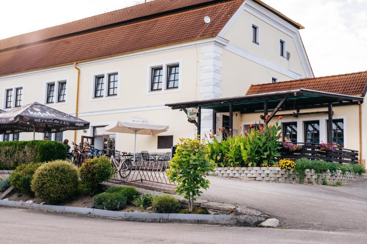 Resort Lesak Chlum u Trebone Eksteriør billede